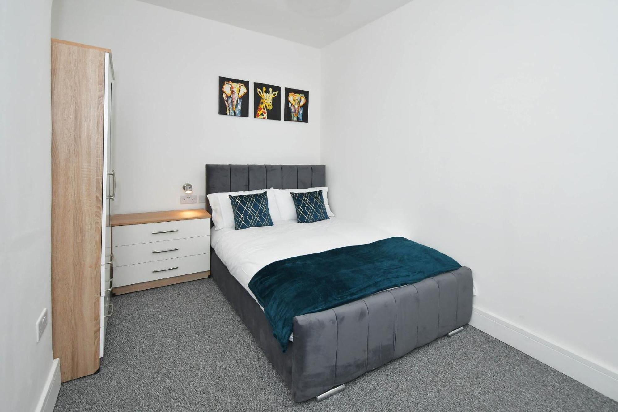 Townhouse @ 202 Walthall Street Crewe Extérieur photo